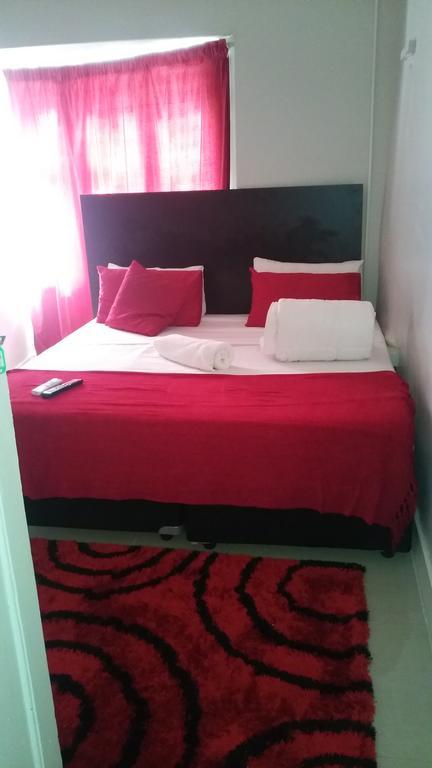 Valley Guest House Pretoria Ngoại thất bức ảnh