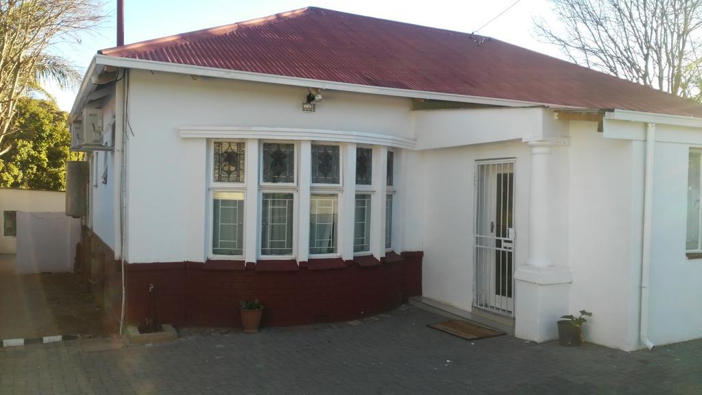 Valley Guest House Pretoria Ngoại thất bức ảnh