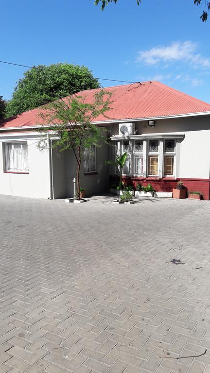 Valley Guest House Pretoria Ngoại thất bức ảnh