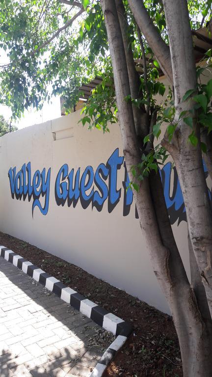 Valley Guest House Pretoria Ngoại thất bức ảnh