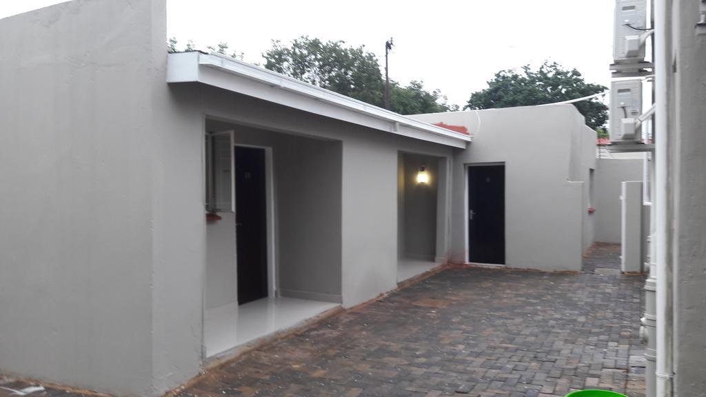 Valley Guest House Pretoria Ngoại thất bức ảnh